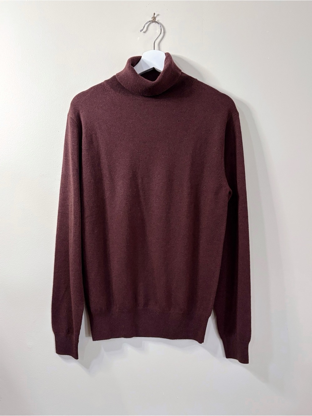 N.Peal London Organic Cashmere Turtleneck Sweater Men's S Burgundy Quiet Luxury